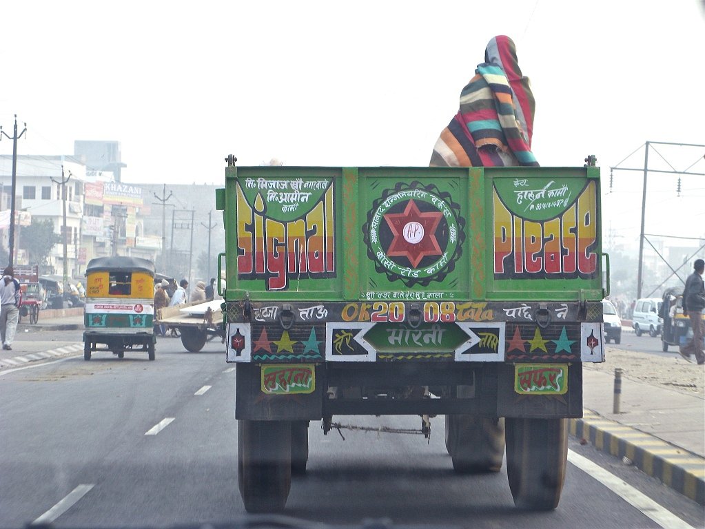 india-truck.jpg